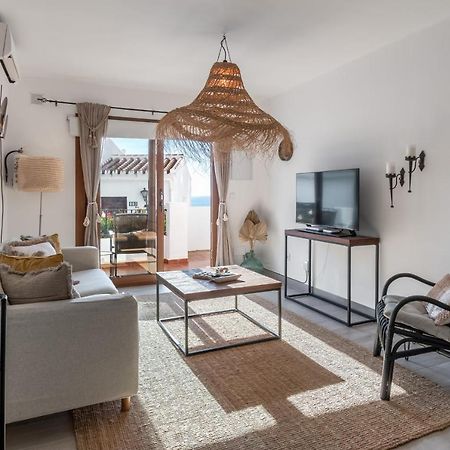 Capistrano Playa 111 Apartment Нерха Екстериор снимка